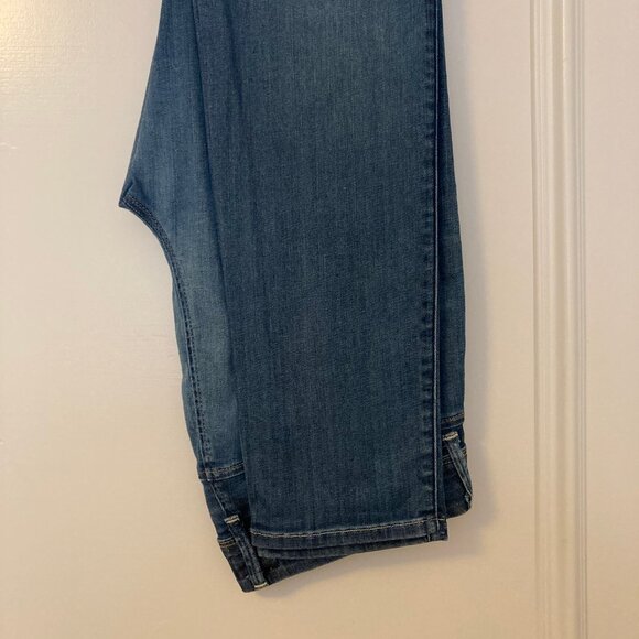 Women's Blue Distressed Jeans - Picture 5 of 16